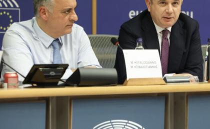 https://www.kefalogiannis.gr/ Πραγματοποιήθηκε στις Βρυξέλλες η 15η Σύνοδος της Μικτής Κοινοβουλευτικής Επιτροπής Ευρωπαϊκής Ένωσης – Αλβανίας για τη Σύνδεση και Σταθερότητα της Αλβανίας υπό την προεδρία του Μανώλη Κεφαλογιάννη.