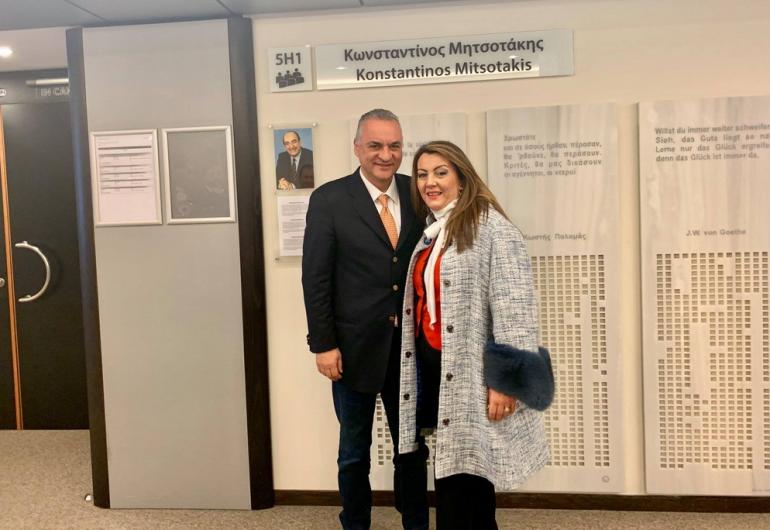 Μανώλης Κεφαλογιάννης Στο Ευρωπαϊκό Κοινοβούλιο με τους εκπροσώπους του δυναμικού κλάδου της γουνοποιίας